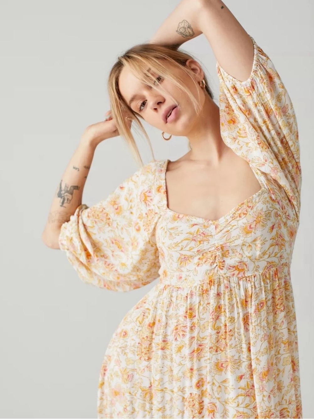 Billabong Cream Floral Puff-Sleeve Midi Dress - Picture 4 of 12